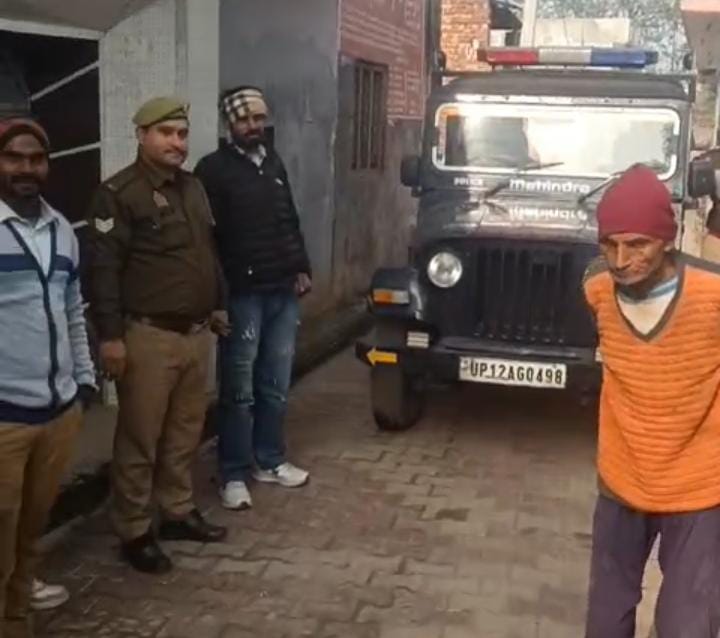 पुलिस व प्रशासन द्वारा डकैत/हिस्ट्रीशीटर/गैंगस्टर अभियुक्त पर गुण्डा अधिनियम के अन्तर्गत की गई जिला बदर की कार्यवाही