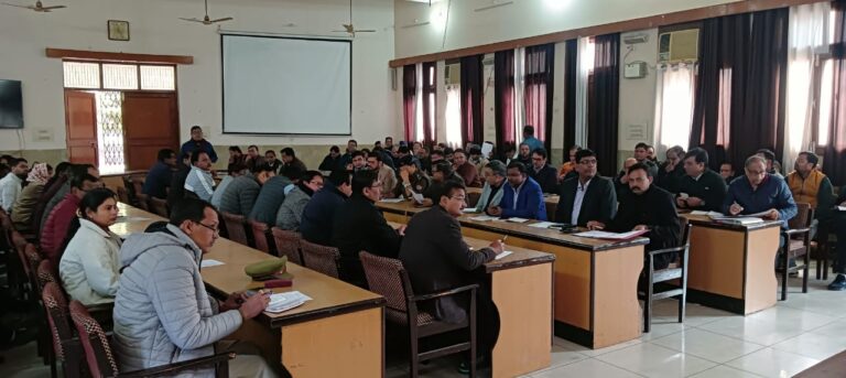 अपर जिलाधिकारी प्रशासन की अध्यक्षता में 26 जनवरी गणतंत्र दिवस समारोह के आयोजन के संबंध में बैठक आयोजित की गई