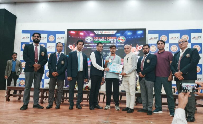 काई राष्ट्रीय कराटे प्रतियोगिता 2026 में आदित्य धनराज कौशिक ने स्वर्ण पर कब्जा कर जनपद मुजफ्फरनगर का किया नाम रोशन