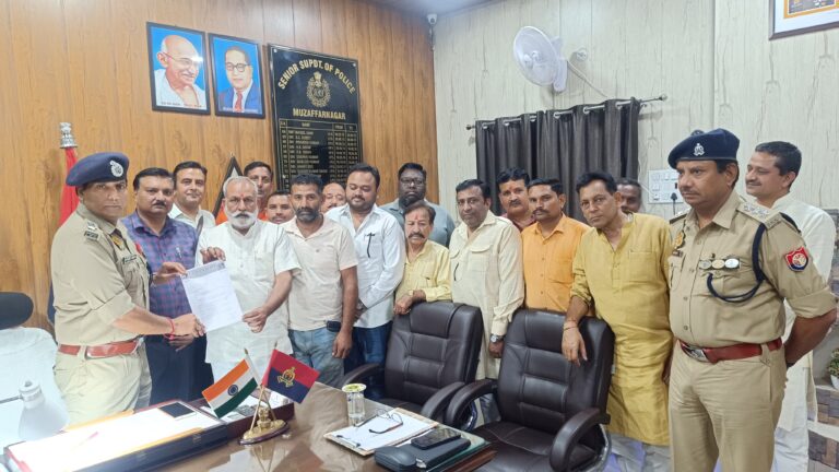 हरसोली निवासी जिहादी मेहताब पर धर्मांतरण अपहरण एवं शारीरिक शोषण पर सख्त कार्यवाही को लेकर हिंदू संघर्ष समिति ने सौपा ज्ञापन