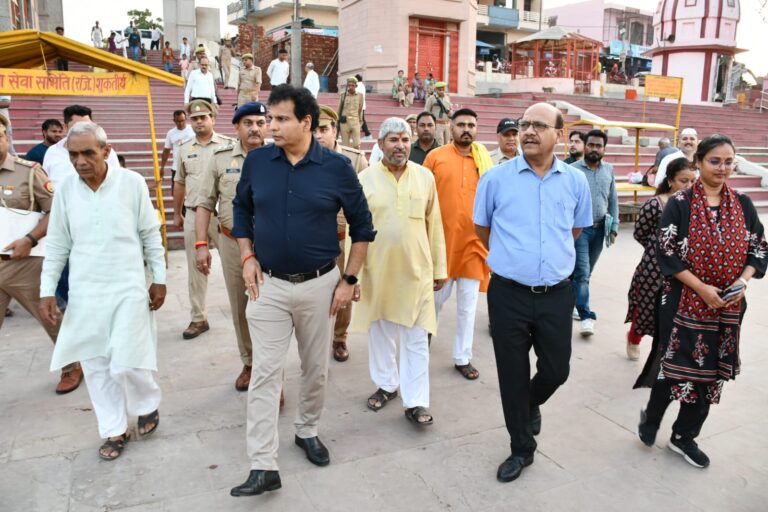 महेश नवमी और गंगा दशहरा को लेकर शुक्रताल गंगा घाट का डीएम-एसएसपी ने किया निरीक्षण, दिए आवश्यक निर्देश