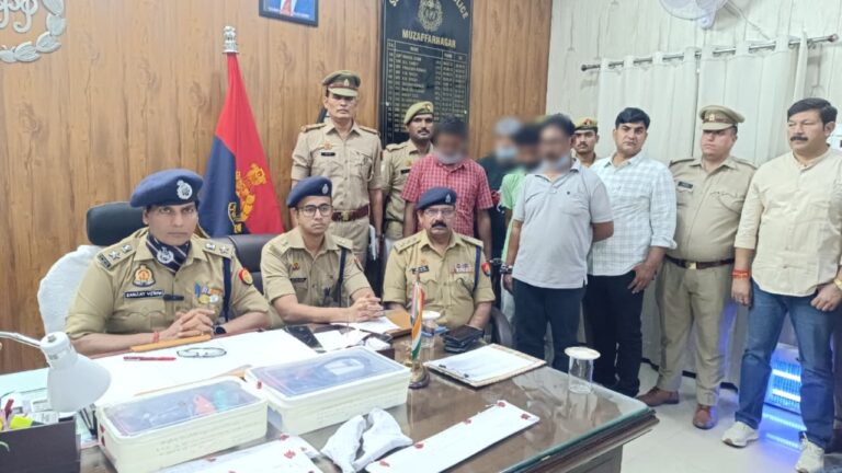 मुजफ्फरनगर: दिल्ली-NCR से लग्जरी वाहन चोरी कर म्यांमार में बेचने वाले अंतरराज्यीय गिरोह का पर्दाफाश, 4 गिरफ्तार