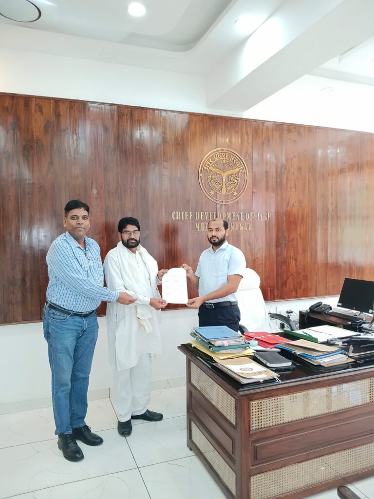 नंद बाबा दुग्ध मिशन: पशुपालक सुभाष मलिक को ₹15.62 लाख का अनुदान भुगतान-पत्र सौंपा, आदर्श डेयरी स्थापना की ओर बढ़े कदम