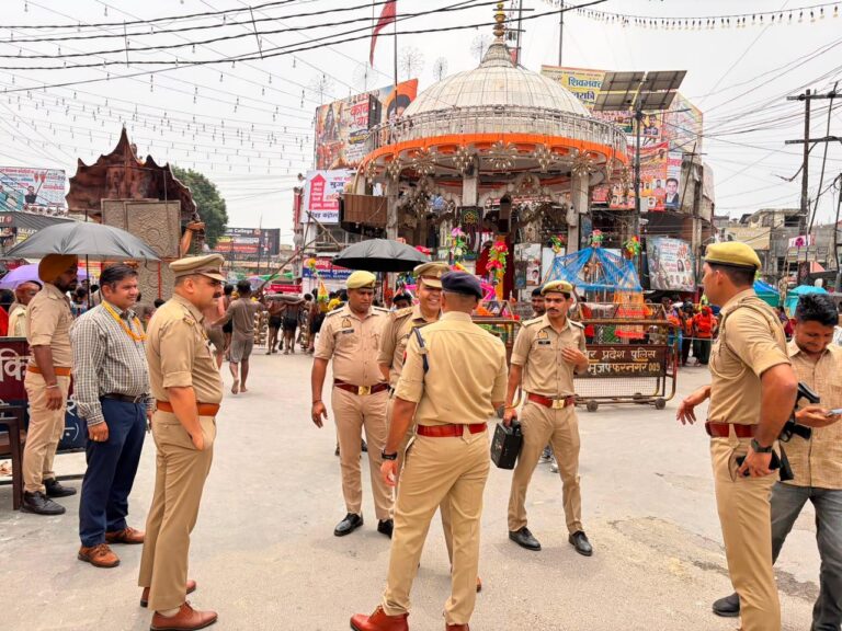 कांवड़ यात्रा-2026: एसपी सिटी अमृत जैन ने शिव चौक व कांवड़ मार्ग का किया निरीक्षण, ड्यूटी पर तैनात पुलिसकर्मियों का बढ़ाया हौसला