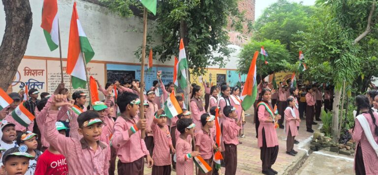 भारत विकास परिषद नारायणी शाखा ने हर्षोल्लास एवं देशभक्ति के साथ मनाया 80वां स्वतंत्रता दिवस
