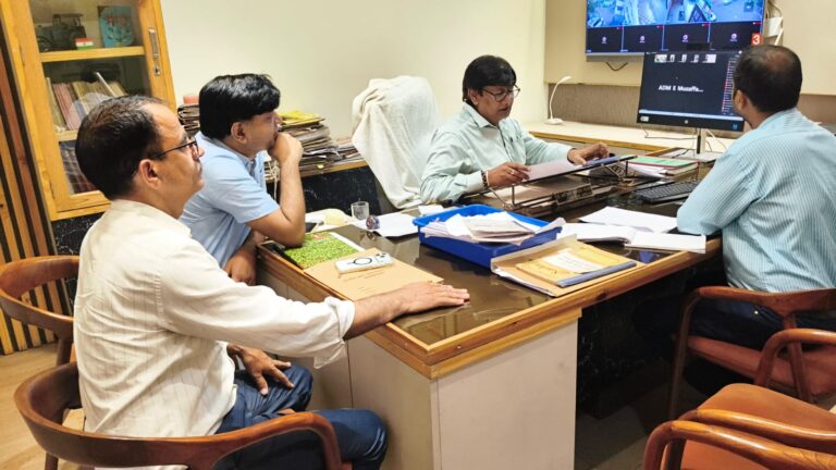 जिला सड़क सुरक्षा समिति की बैठक में सड़क दुर्घटनाओं की रोकथाम पर जोर