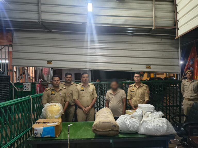 मुजफ्फरनगर में नकली मावा बनाने का भंडाफोड़, 10 कुंतल नकली मावा बरामद