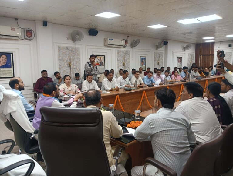 सफाई कर्मियों के कल्याण को लेकर आयोग सख्त, 5 तारीख तक मानदेय भुगतान के निर्देश