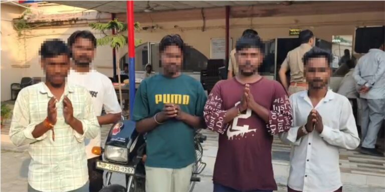 एक बाइक पर 5 सवार, राहगीरों से अभद्रता और हुड़दंग—मीरापुर पुलिस ने 5 को पकड़ा