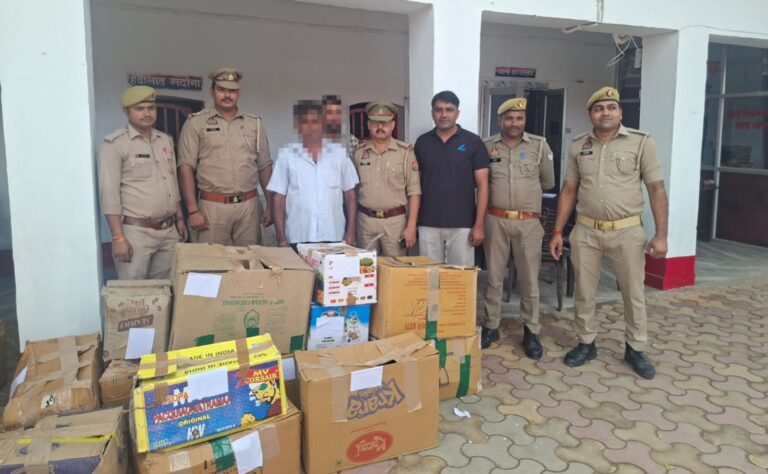 भोपा में अवैध पटाखों के गोदाम पर पुलिस का छापा, 500 किलो पटाखों के साथ दो गिरफ्तार