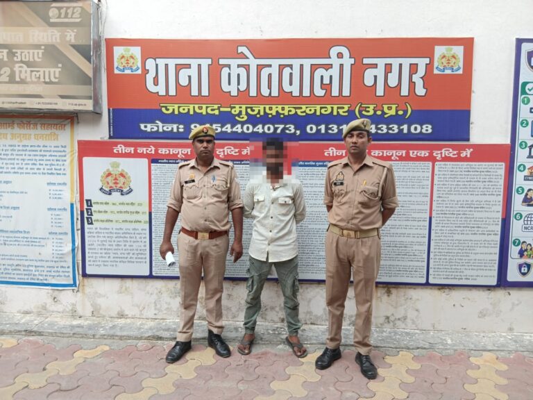 मुजफ्फरनगर में अवैध चाकू लेकर घूम रहे दो आरोपी गिरफ्तार, दोनों पर पहले से दर्ज हैं आपराधिक मुकदमे