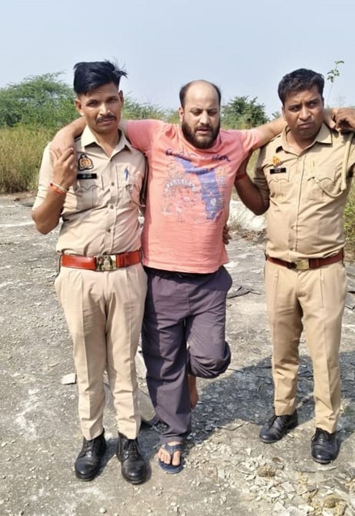 SSP के निर्देशन और SP सिटी की रणनीति से मेरठ में बड़ी कामयाबी, फैक्ट्री डकैती का ₹50 हजार का इनामी मुर्सलीन गिरफ्तार