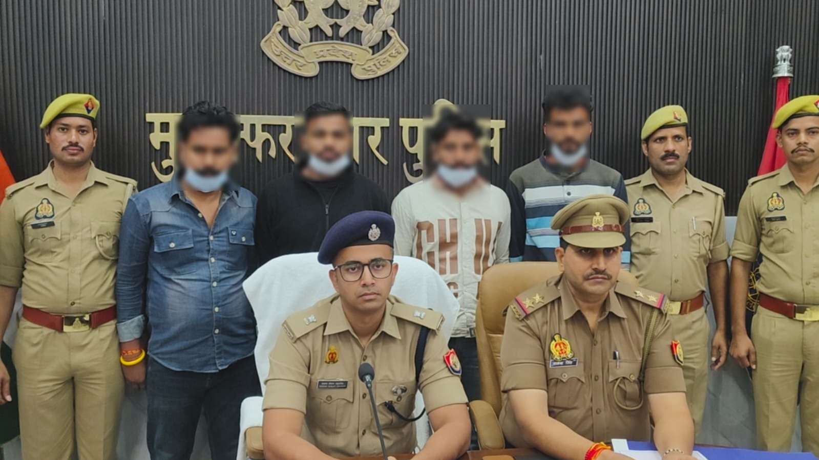 Muzaffarnagar News: मुजफ्फरनगर में अवैध हथियारों के सौदागरों का भंडाफोड़, 6 विदेशी पिस्टल समेत 10 हथियार बरामद, 4 गिरफ्तार